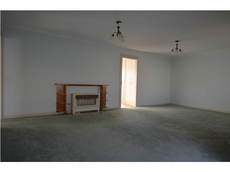 7 Juliani Place, Portland VIC 3305