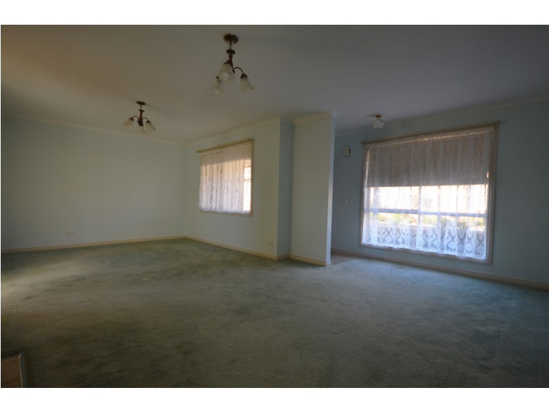 7 Juliani Place, Portland VIC 3305