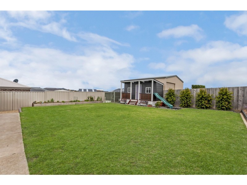 2 Neptune Avenue South, Portland VIC 3305
