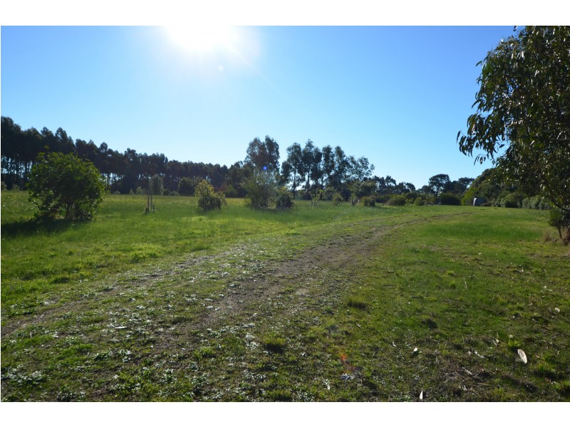 2 Roys Lane, Portland VIC 3305
