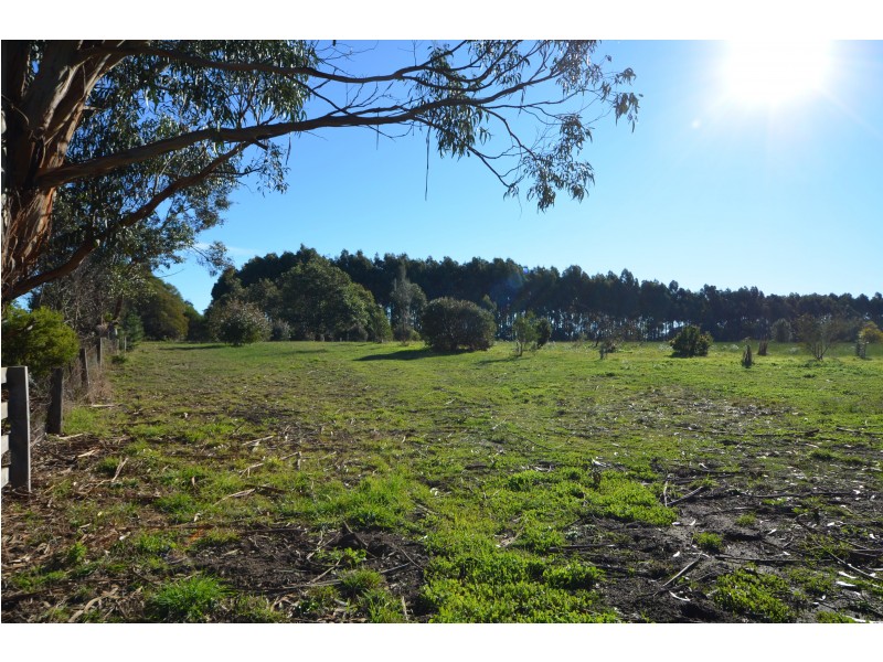 2 Roys Lane, Portland VIC 3305