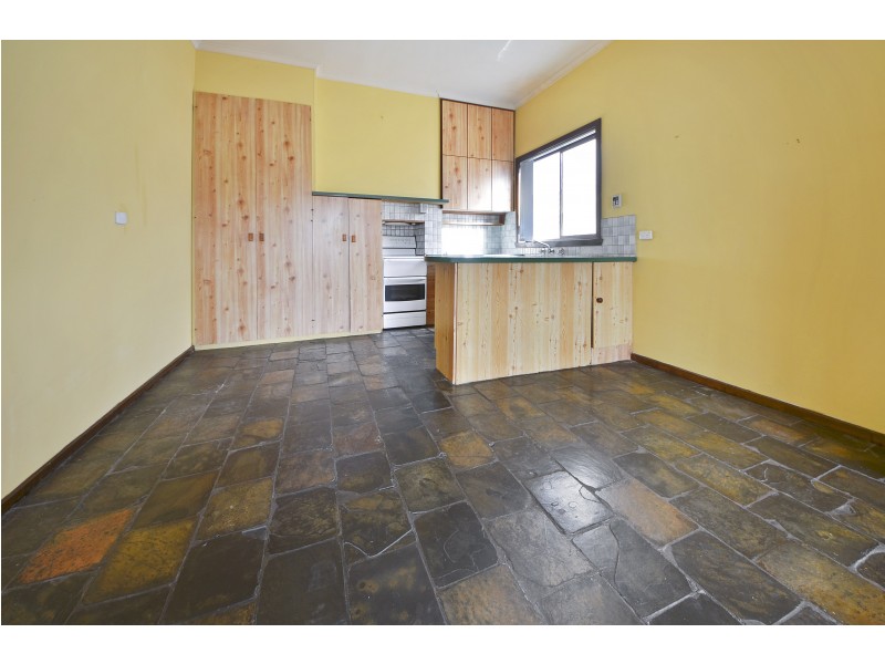 11 Albert Street, Portland VIC 3305