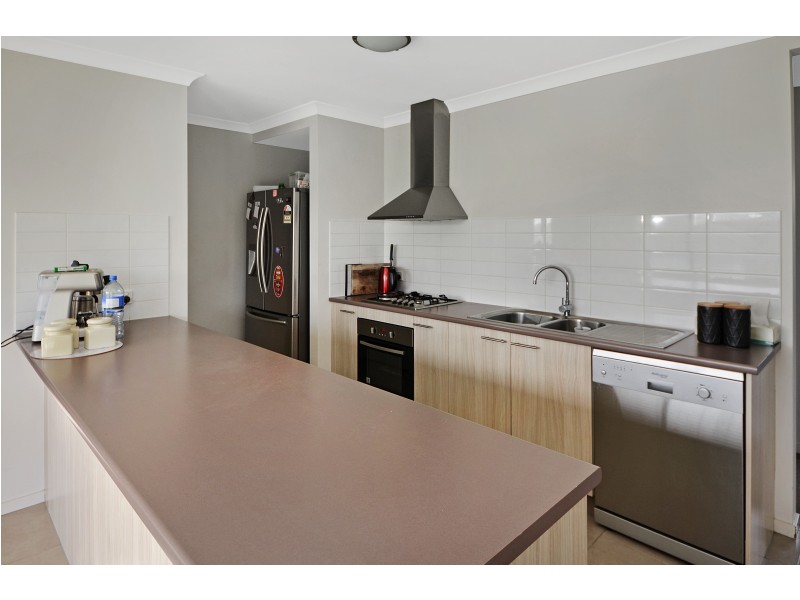 6 Victory Court, Portland VIC 3305