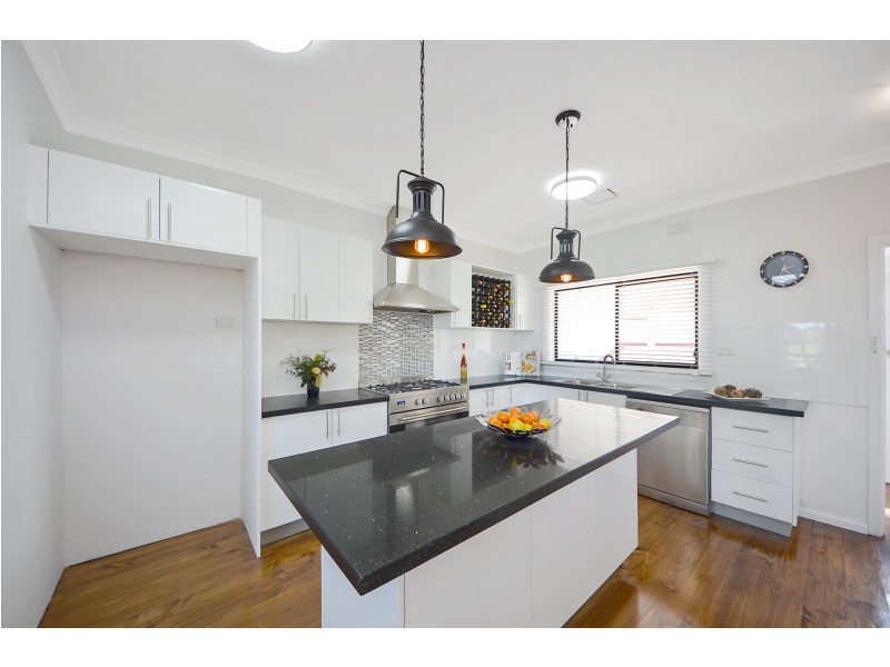 40 Bridgewater Road, Portland VIC 3305