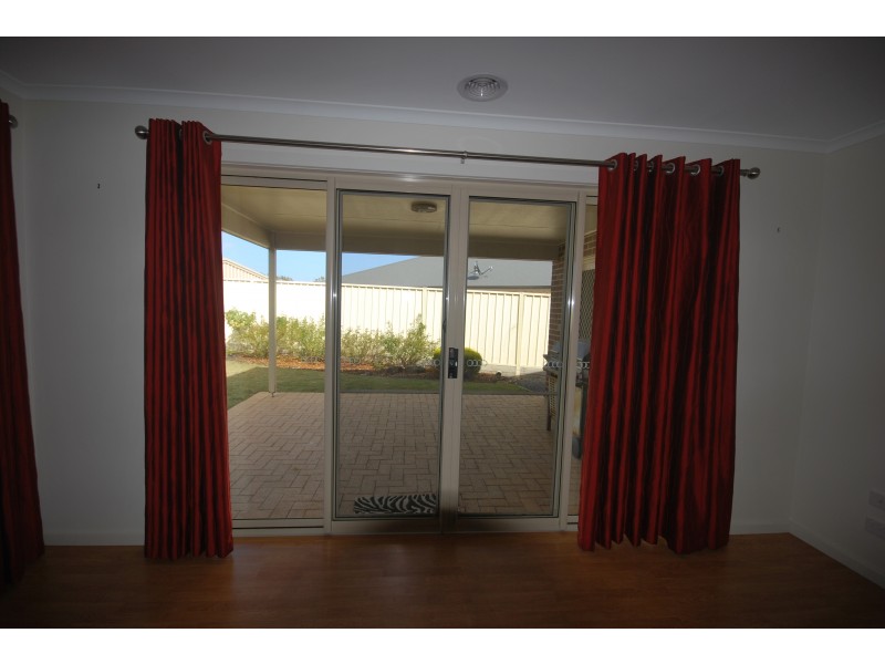 31 Madeira Close, Portland VIC 3305