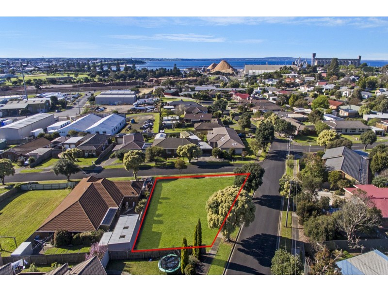 11 Camira Street, Portland VIC 3305
