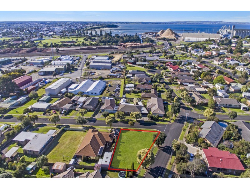 11 Camira Street, Portland VIC 3305