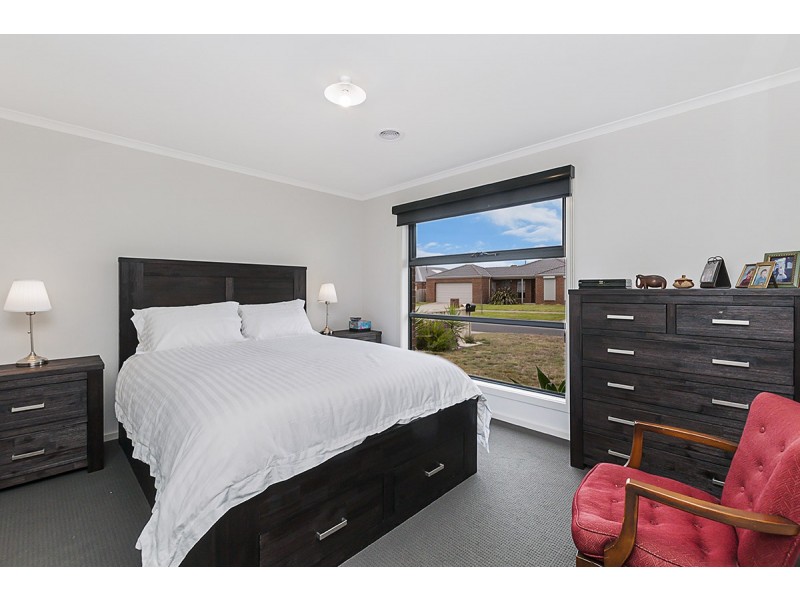 27 Coastal Court, Portland VIC 3305
