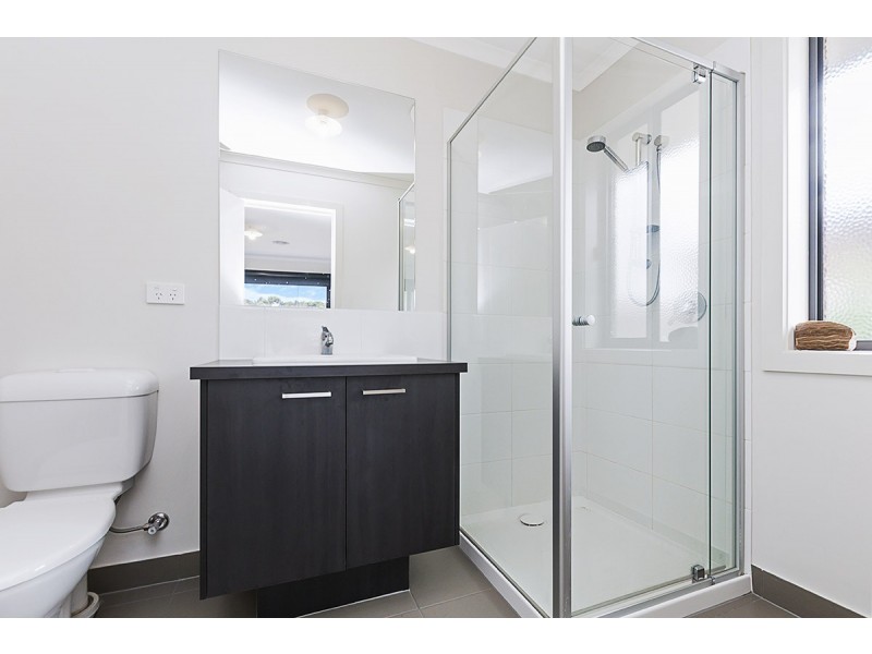 27 Coastal Court, Portland VIC 3305