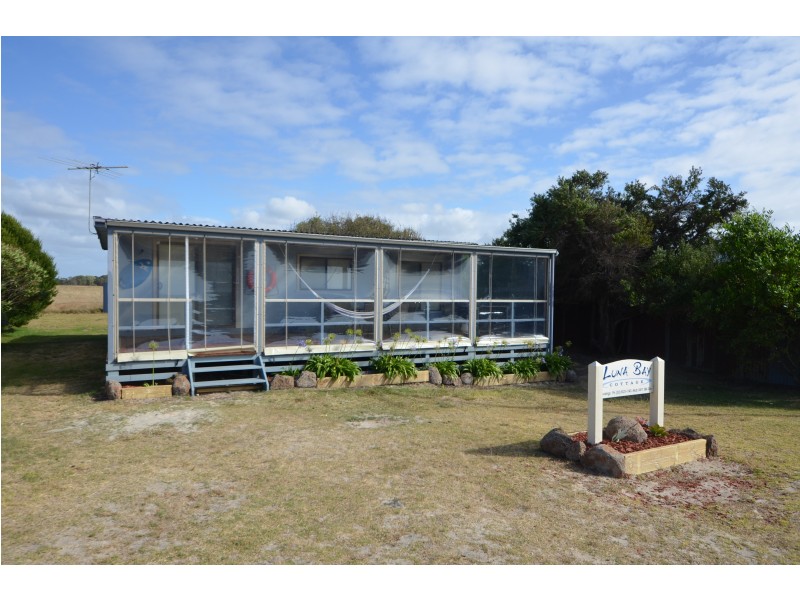 17 Beach Road, Portland VIC 3305
