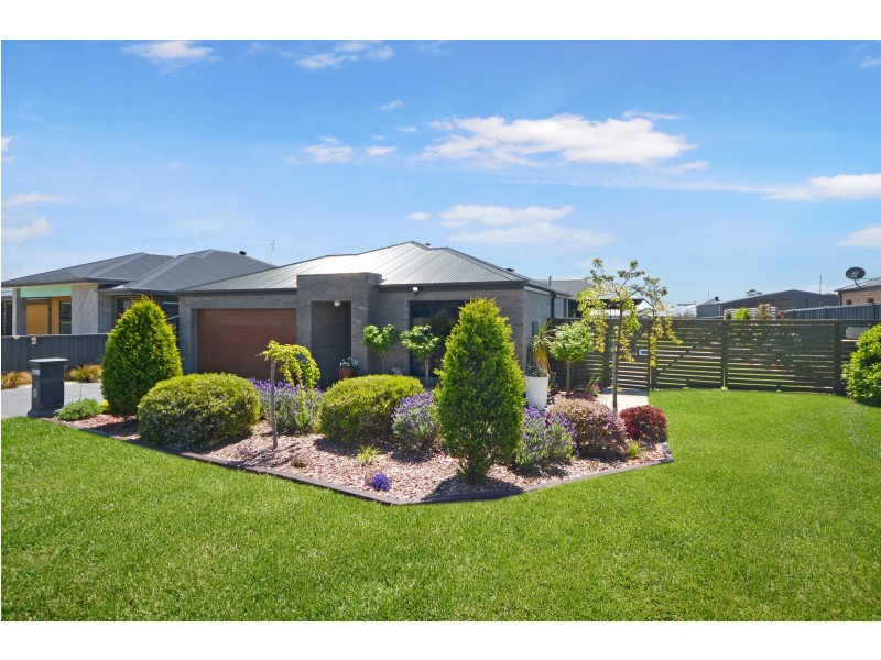90 Derril Road, Portland VIC 3305