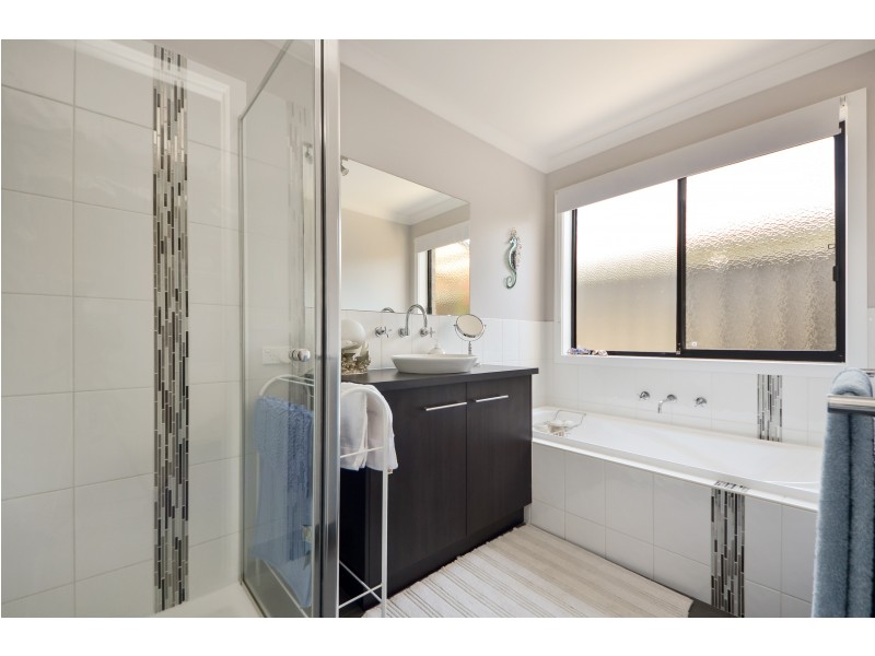 90 Derril Road, Portland VIC 3305
