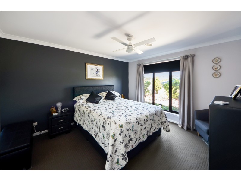 90 Derril Road, Portland VIC 3305