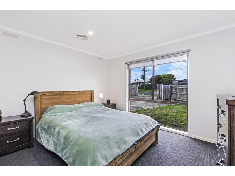 13 Shirva Crescent, Portland VIC 3305
