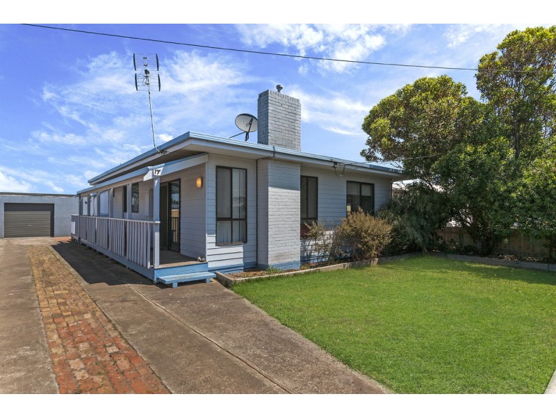 17 Wade Street, Portland VIC 3305