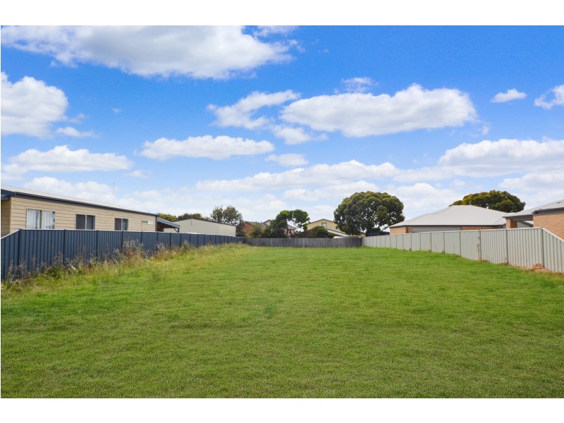 8 Wannon Street, Portland VIC 3305