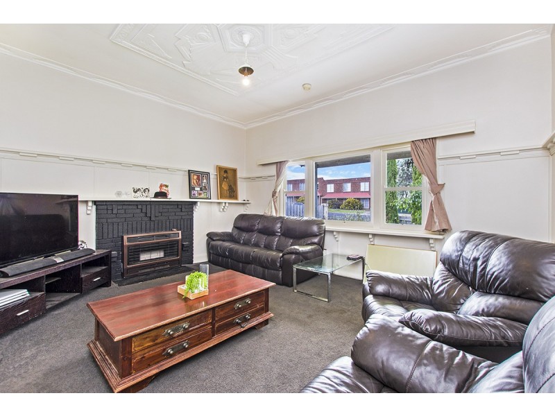 16 Otway Street, Portland VIC 3305