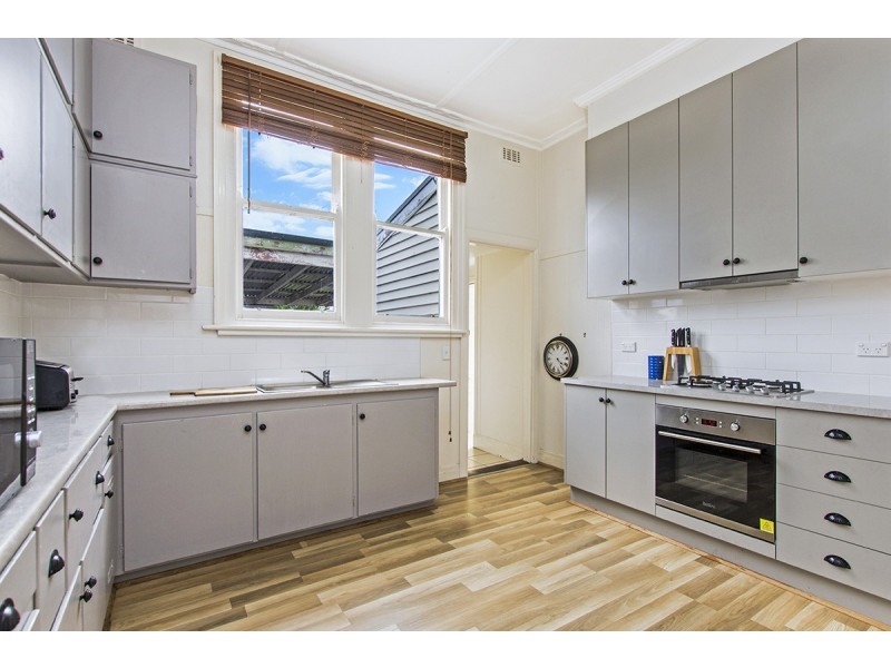 16 Otway Street, Portland VIC 3305
