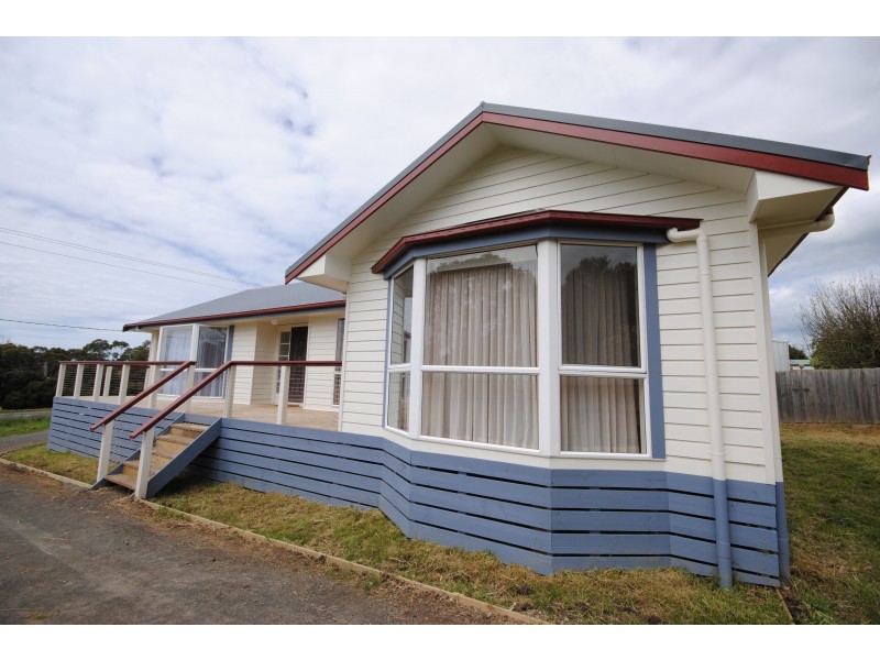 305 Henty Highway, Portland VIC 3305