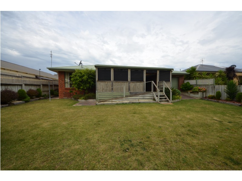 2 Connemara Court, Portland VIC 3305