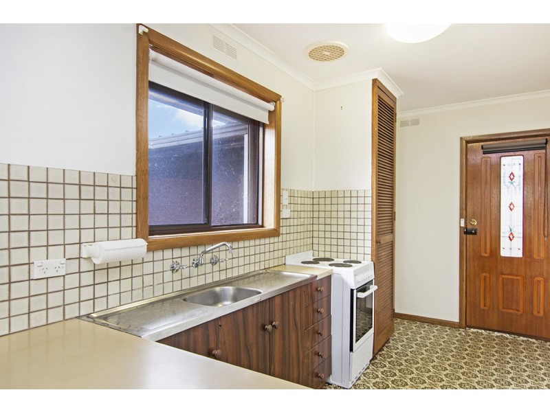 2/10 Milbanke Street, Portland VIC 3305