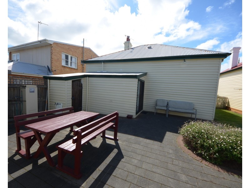 41 Henty Street, Portland VIC 3305