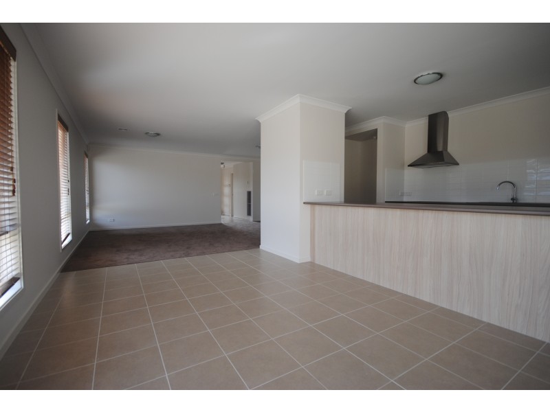 2 Trafalgar Close, Portland VIC 3305