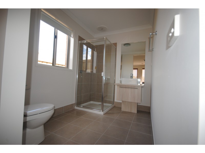 2 Trafalgar Close, Portland VIC 3305