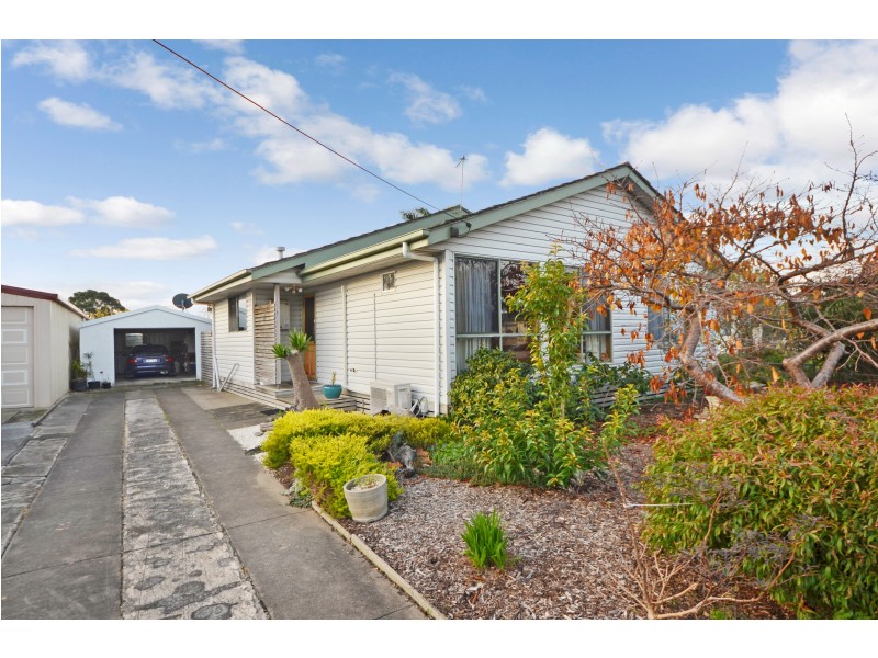54 Kauri Crescent, Portland VIC 3305