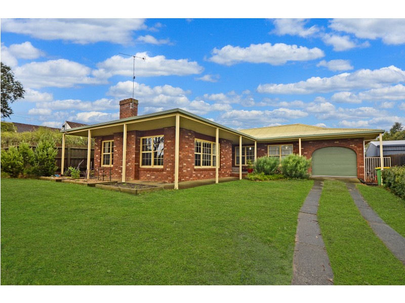 21 Tamora Crescent, Portland VIC 3305