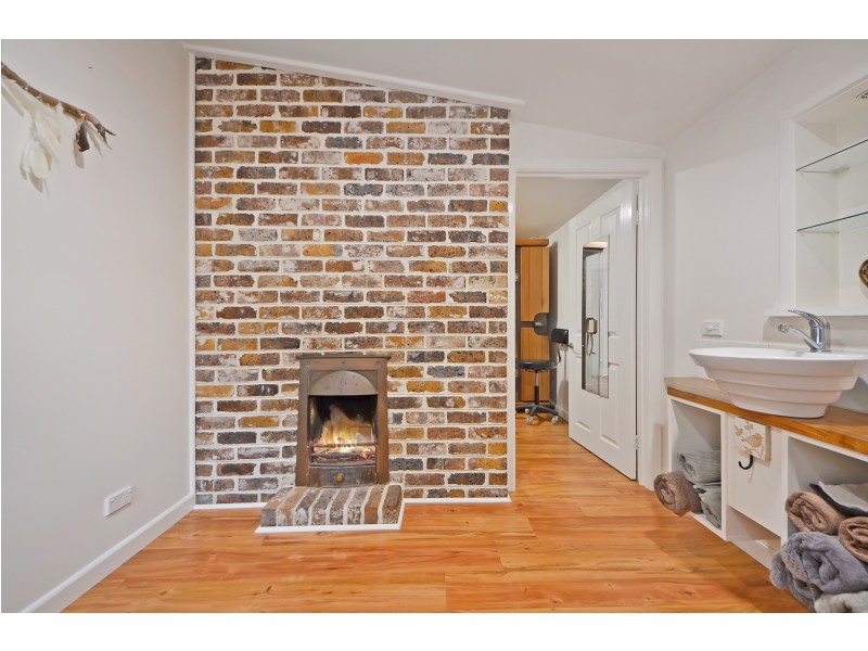 41 Avonmore Avenue, Portland VIC 3305