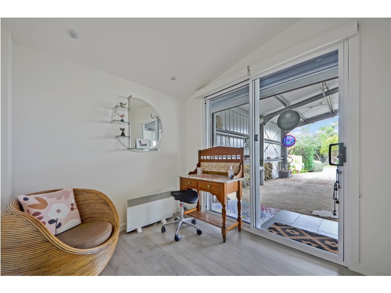 41 Avonmore Avenue, Portland VIC 3305