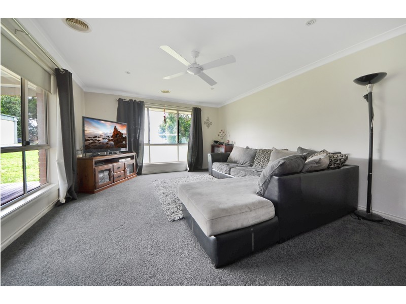12 Parkers Road, Portland VIC 3305
