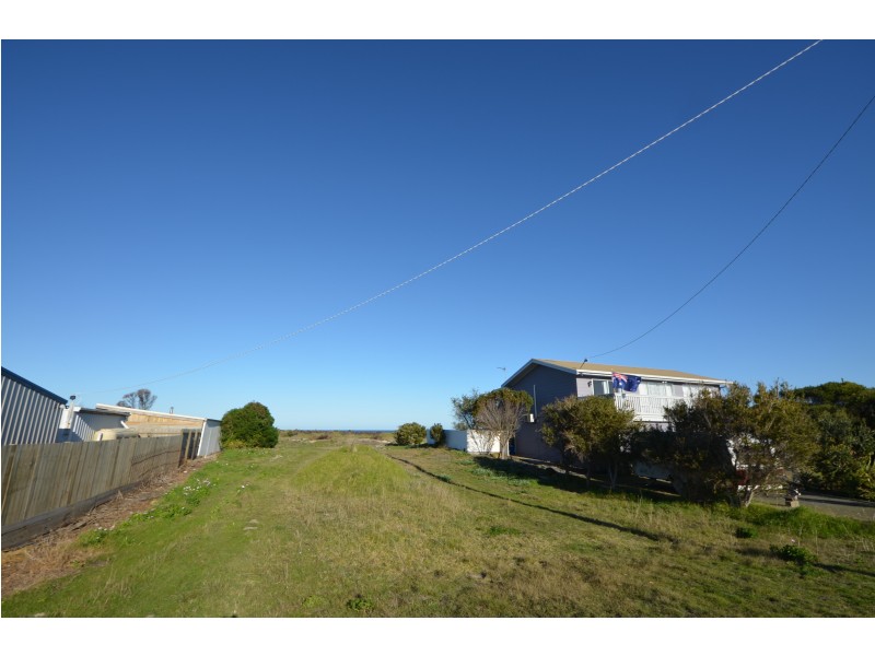 1/446 Dutton Way, Dutton Way VIC 3305