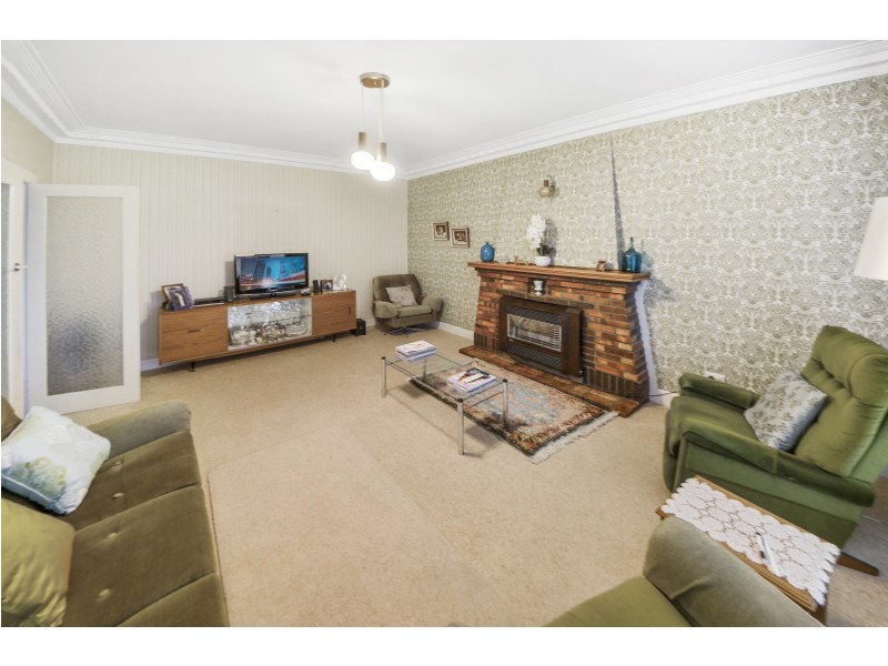 31 Waterford Avenue, Portland VIC 3305