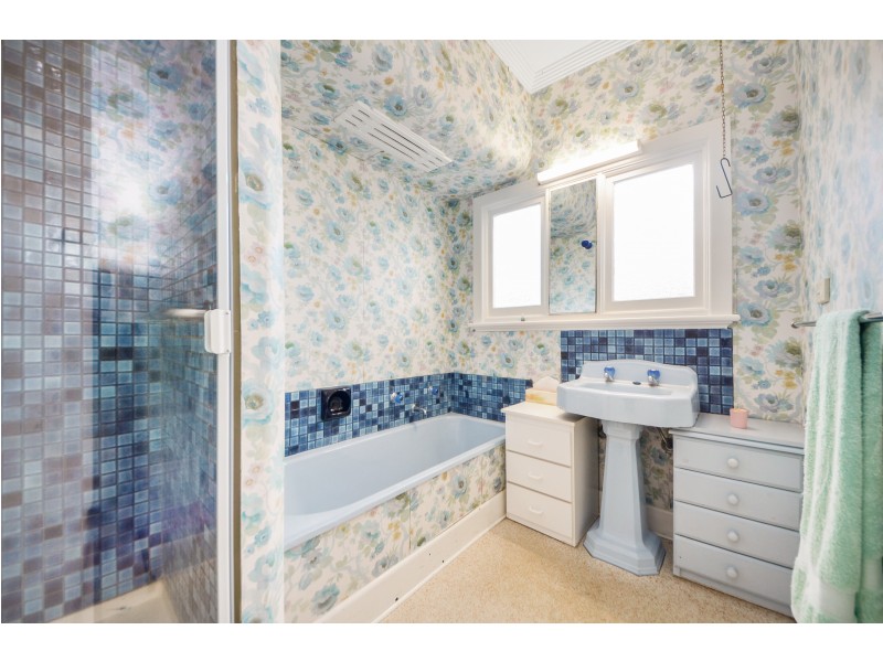 31 Waterford Avenue, Portland VIC 3305