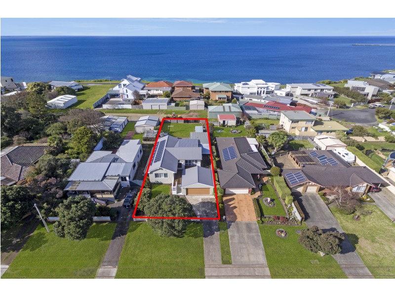 208 Bentinck Street, Portland VIC 3305