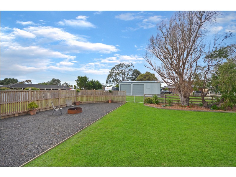 25 Burns Road, Portland VIC 3305