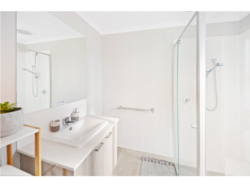 13 Cini Street, Portland VIC 3305