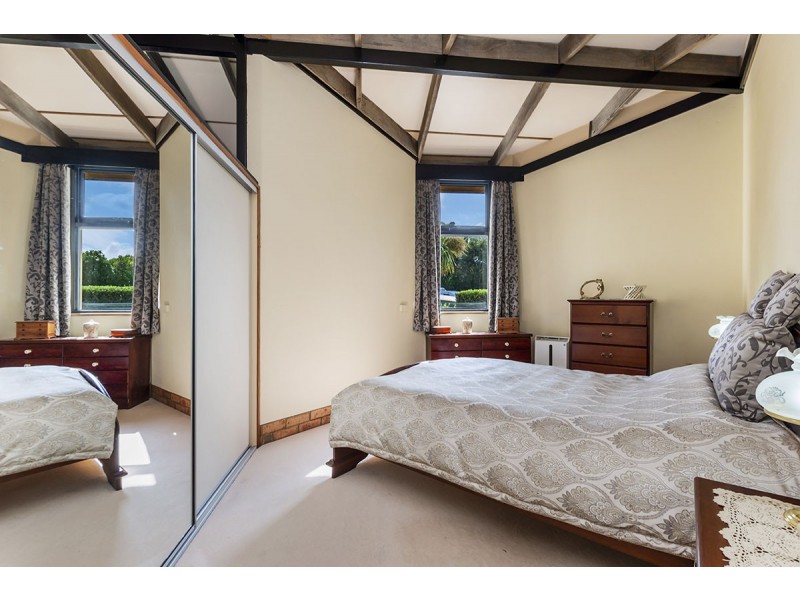 6 The Esplanade, Narrawong VIC 3285