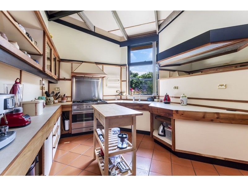 6 The Esplanade, Narrawong VIC 3285