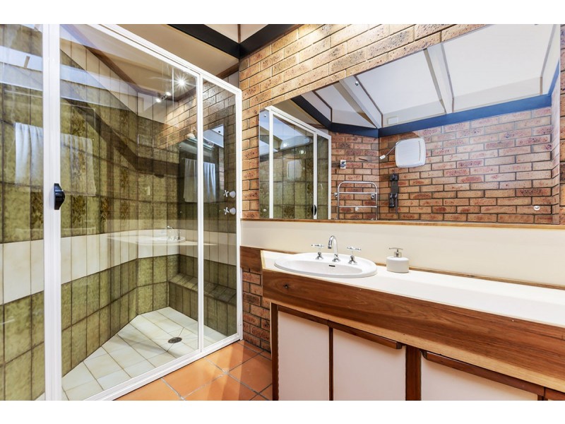 6 The Esplanade, Narrawong VIC 3285