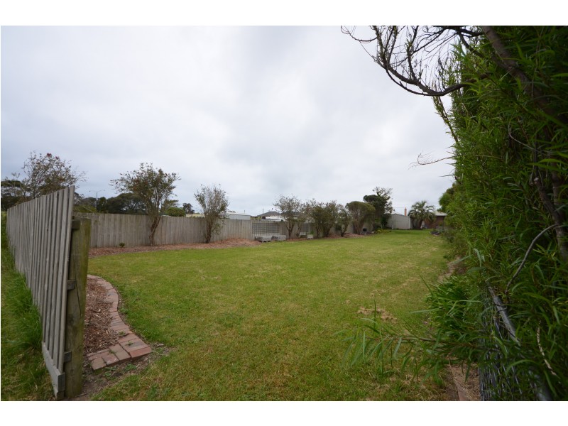 38 Learmonth Street, Portland VIC 3305