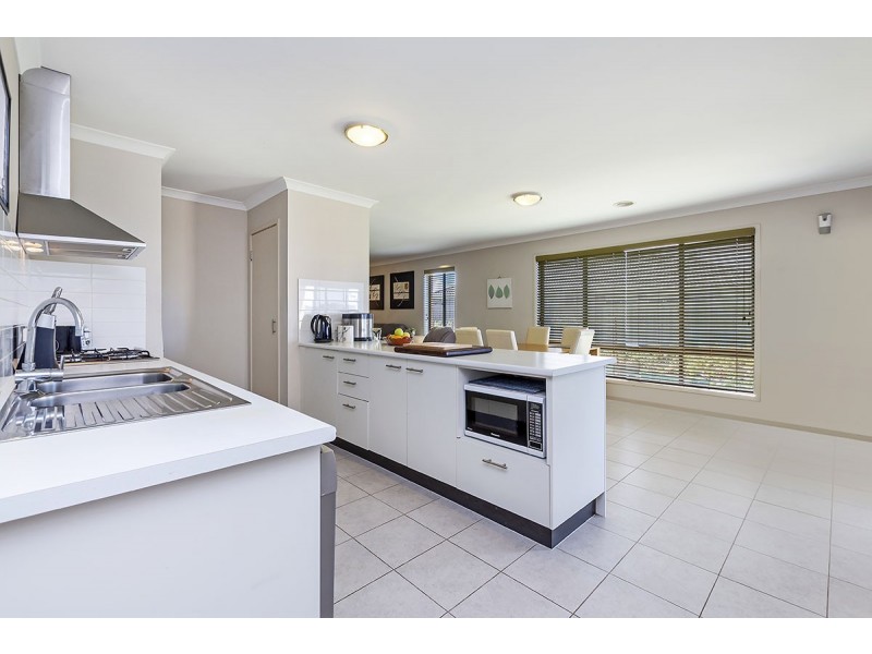 5 Horatio Court, Portland VIC 3305