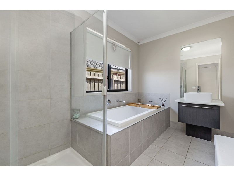 5 Horatio Court, Portland VIC 3305