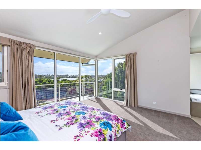 8 Laguna Court, Portland VIC 3305