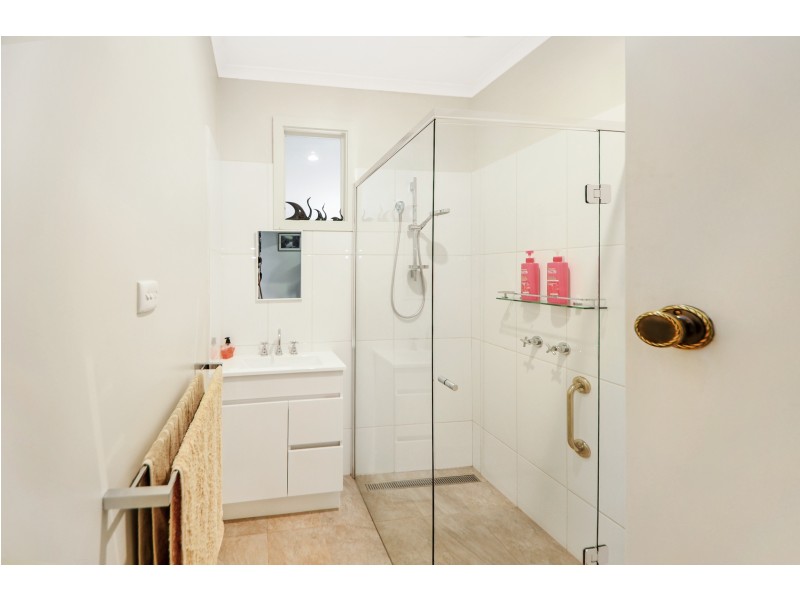 12 Dye Street, Heywood VIC 3304