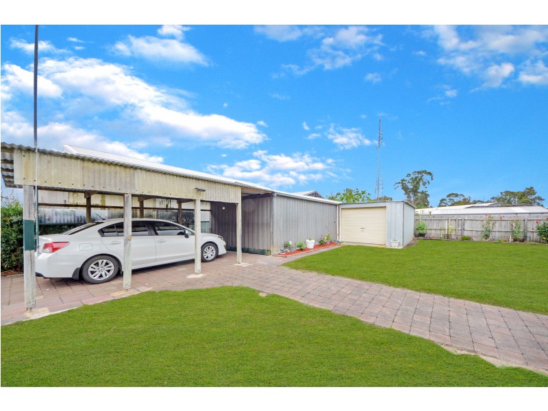 12 Dye Street, Heywood VIC 3304