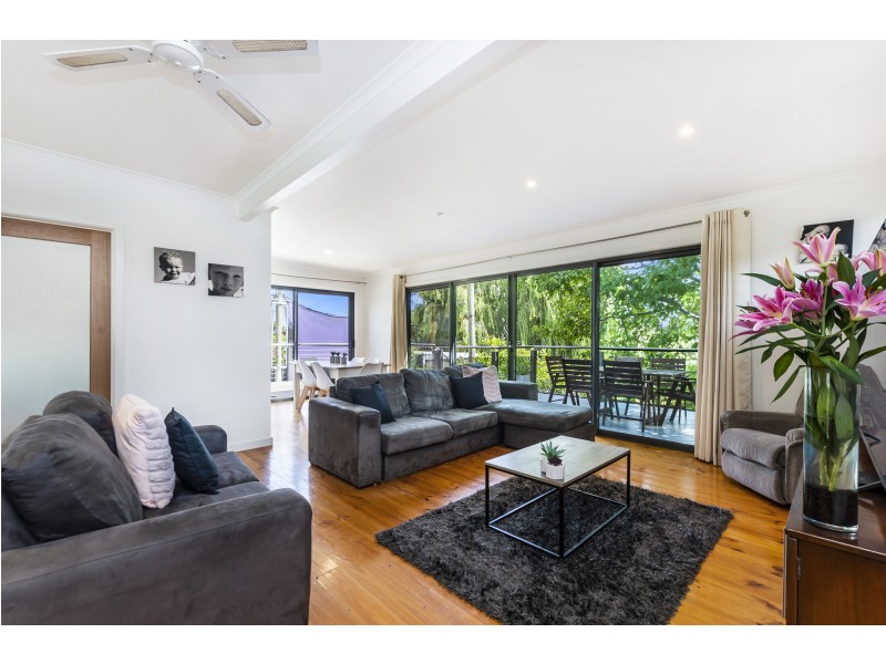 8 Calvert Street, Portland VIC 3305