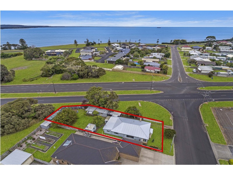 24 Learmonth Street, Portland VIC 3305